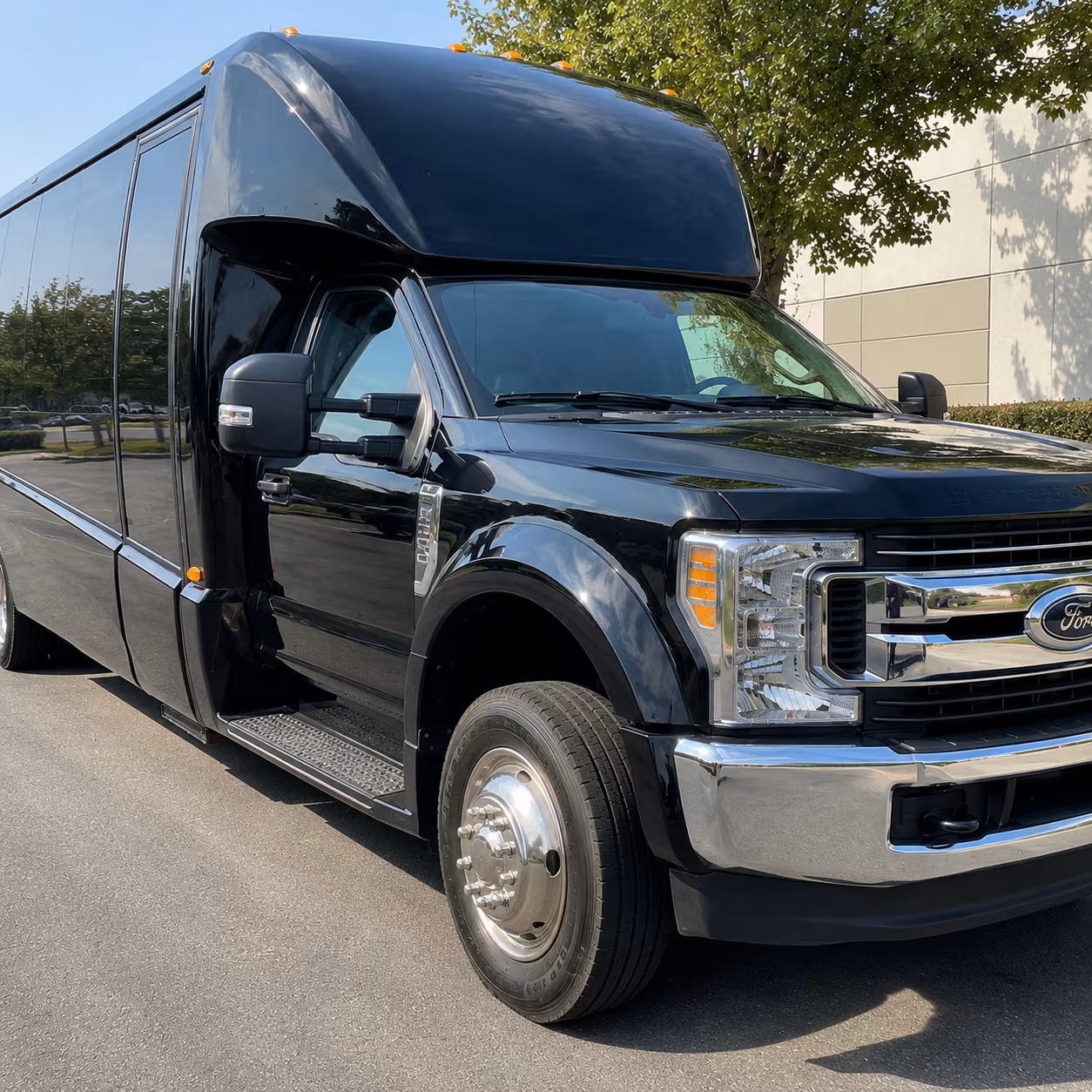 charter buses for large north little rock prom groups