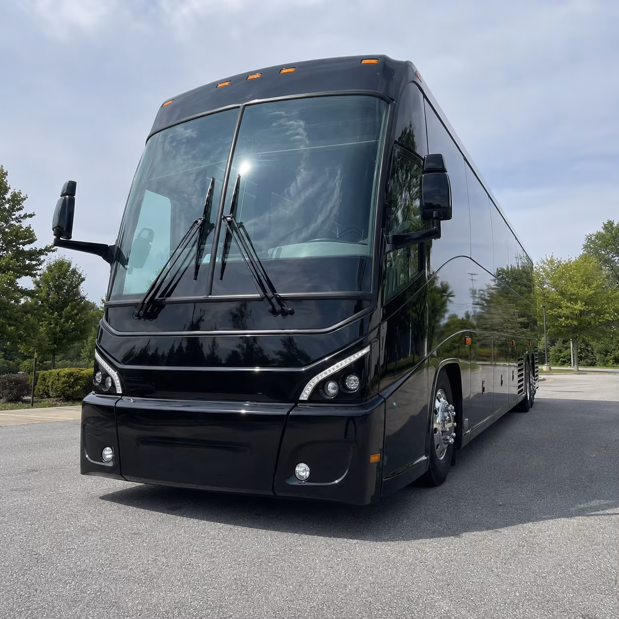 group hotel shuttle buses along the i 30 corridor and riverfront